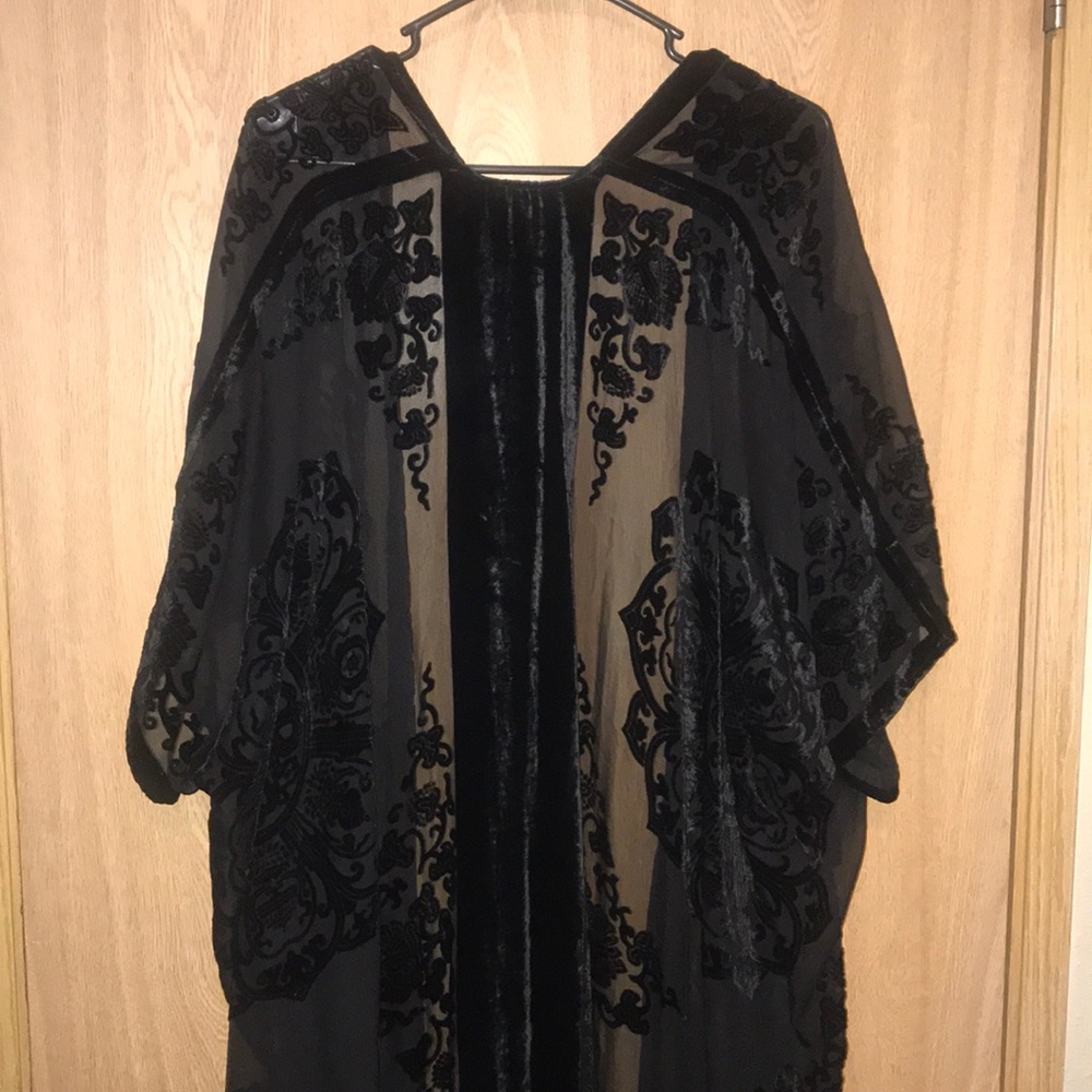Torrid kimono